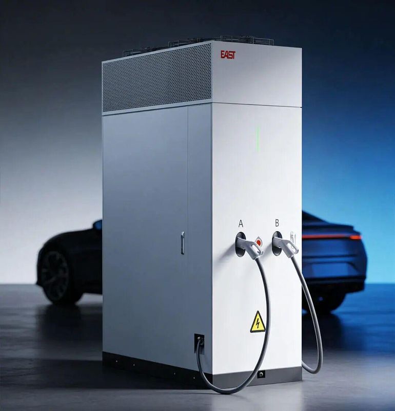  鹏城充换电盛会亮点频现；中能易电960kW液冷桩勇夺科技进步奖，首批专委会委员身份加持。 汽车科技 鹏城充换电盛会亮点频现；中能易电960kW液冷桩勇夺科技进步奖，首批专委会委员身份加持。 汽车科技