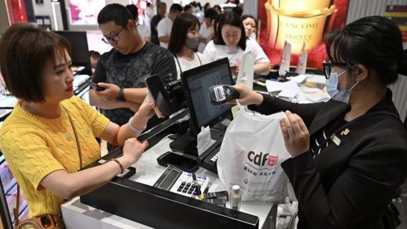  海南自贸港消费新政·技术解析：日用消费品免税店开业背后的政策设计与商业逻辑 新闻 海南自贸港消费新政·技术解析：日用消费品免税店开业背后的政策设计与商业逻辑 新闻