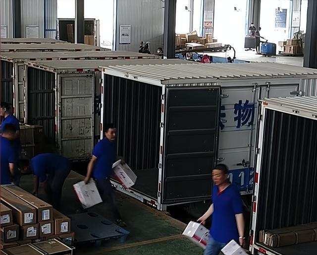  从工厂流水线到跨境时区：拆解粤苏两省夜经济的产业底层逻辑 股票财经 从工厂流水线到跨境时区：拆解粤苏两省夜经济的产业底层逻辑 股票财经