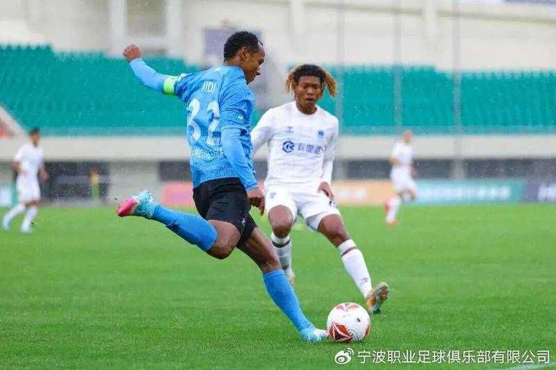  保级教头的极限挑战：李玮锋入主宁波队的深层困境与破局之道 体育新闻 保级教头的极限挑战：李玮锋入主宁波队的深层困境与破局之道 体育新闻