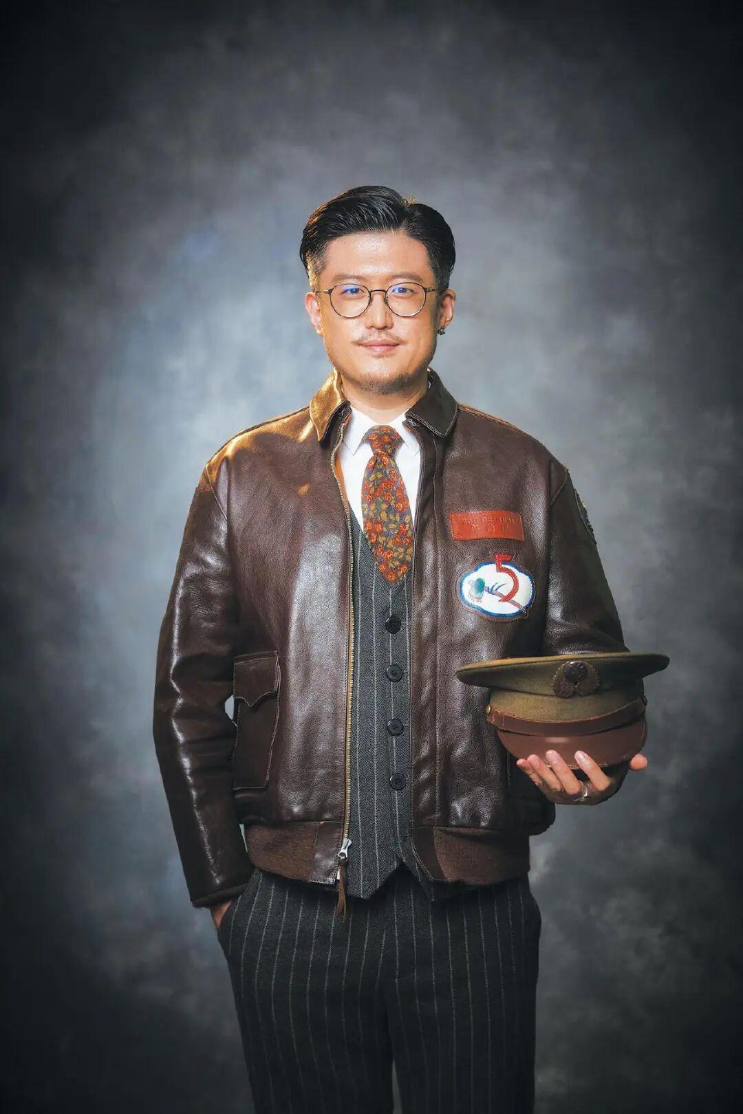  影像史学的方法论革命：邹德怀如何用十万张老照片重建历史现场 文化旅游