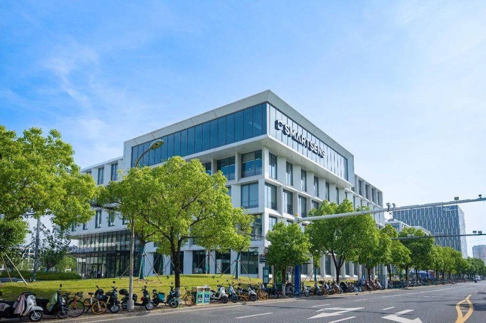  小米18 Pro双2亿像素传感器深度解析：国产CMOS的旗舰逆袭之路 手机评测